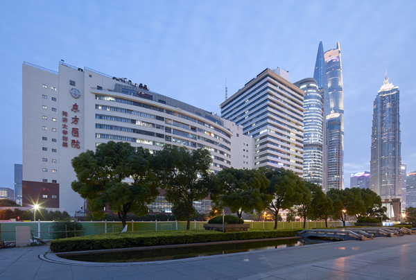 上海市东方医院外观